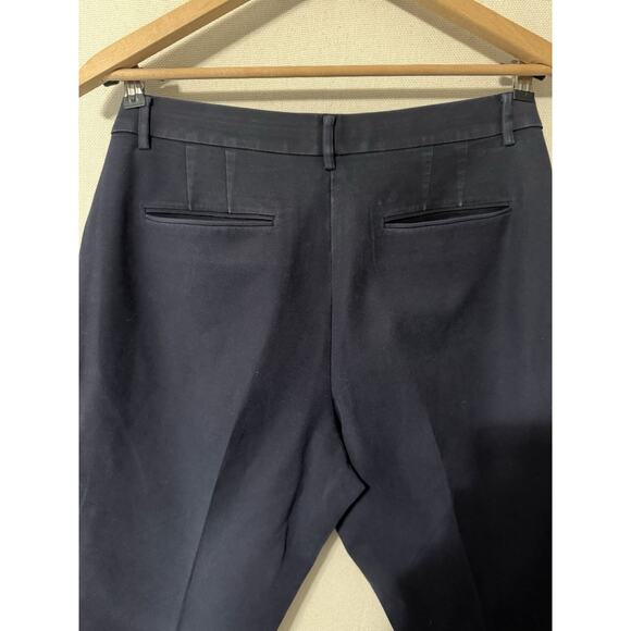 Ann Taylor Women’s Curvy Fit Sz 12 Capri Chino Pants Navy Blue 36x24 - Picture 10 of 12